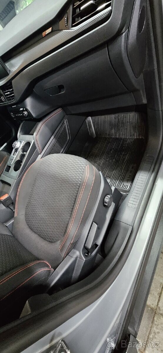 Ford Kuga Liftback 0,0 137 kw