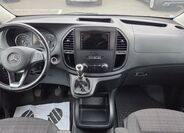Mercedes-Benz Vito 10