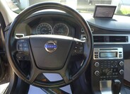 Volvo XC70 16