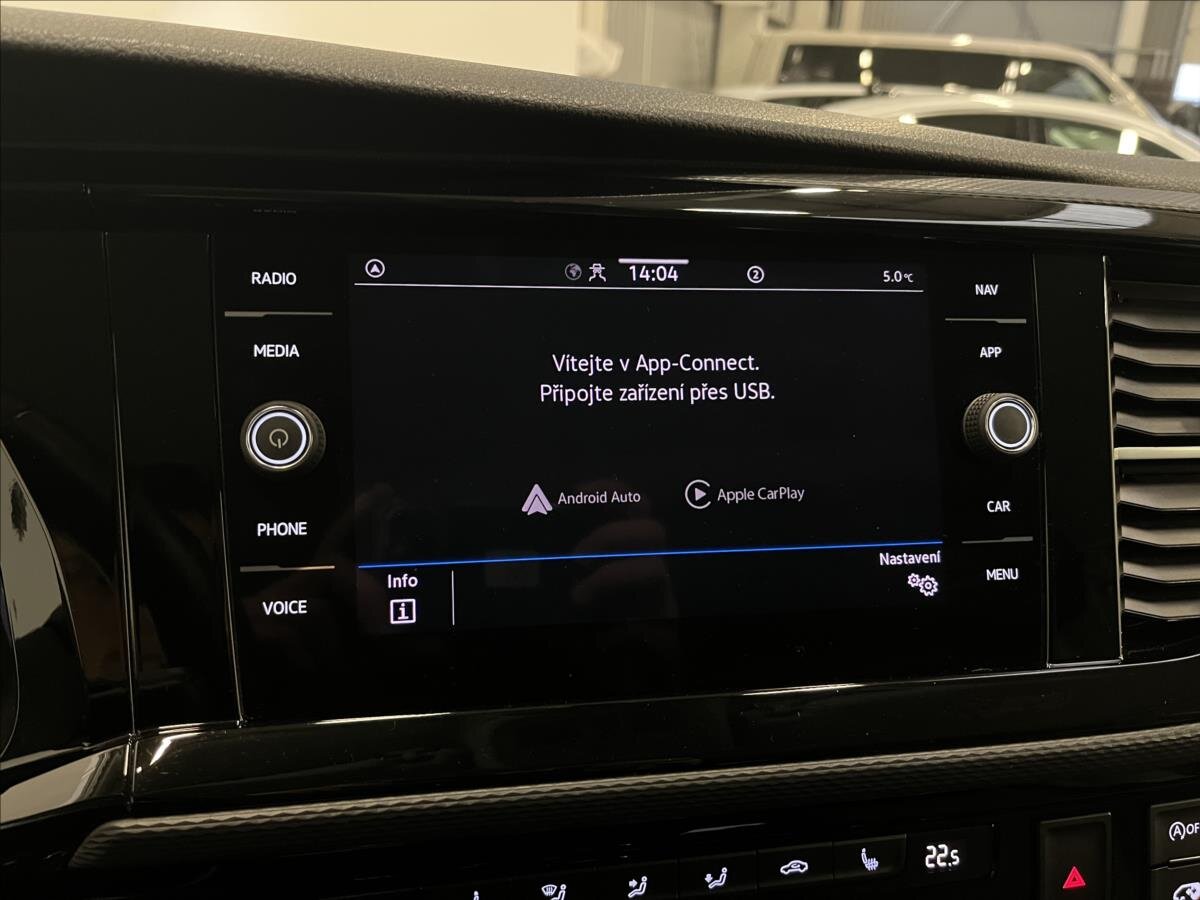 Volkswagen Caravelle Kombi 2,0 l 110 kw