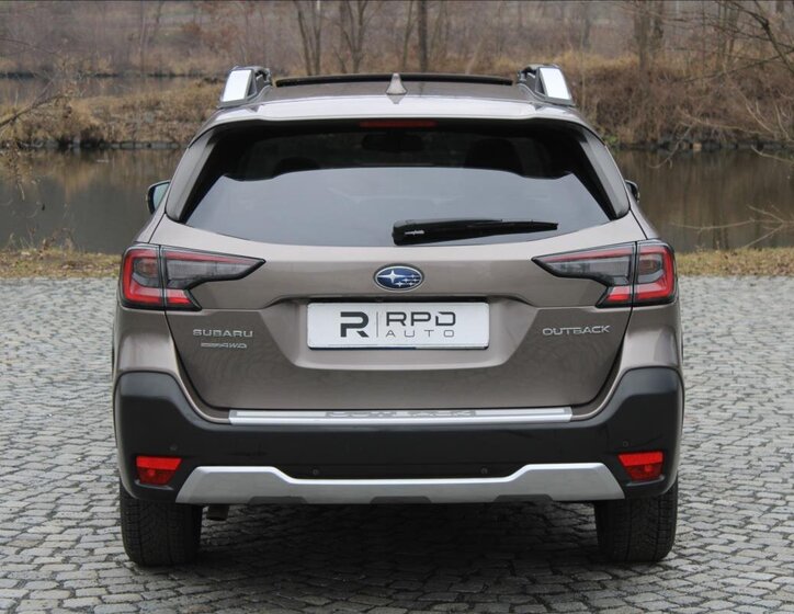 Subaru Outback Kombi 2,5 l 124 kw