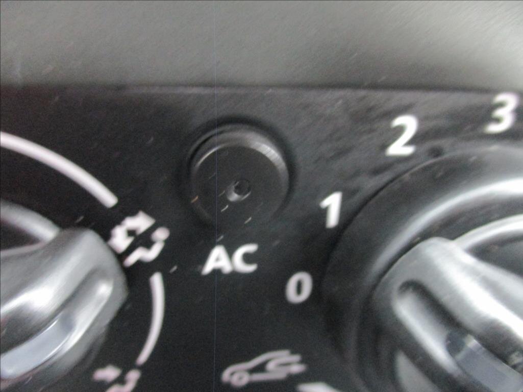 Dacia Duster SUV / Terénní 1,6 l 77 kw