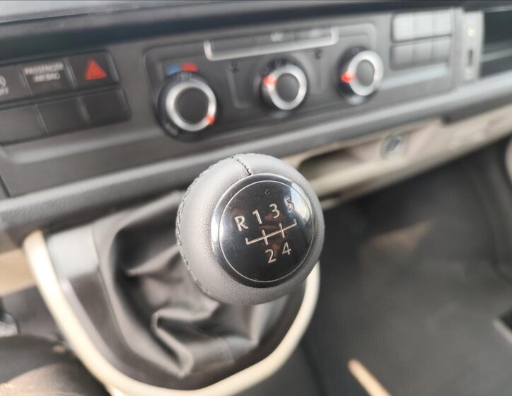 Volkswagen Transporter Ostatní 2,0 l 84 kw