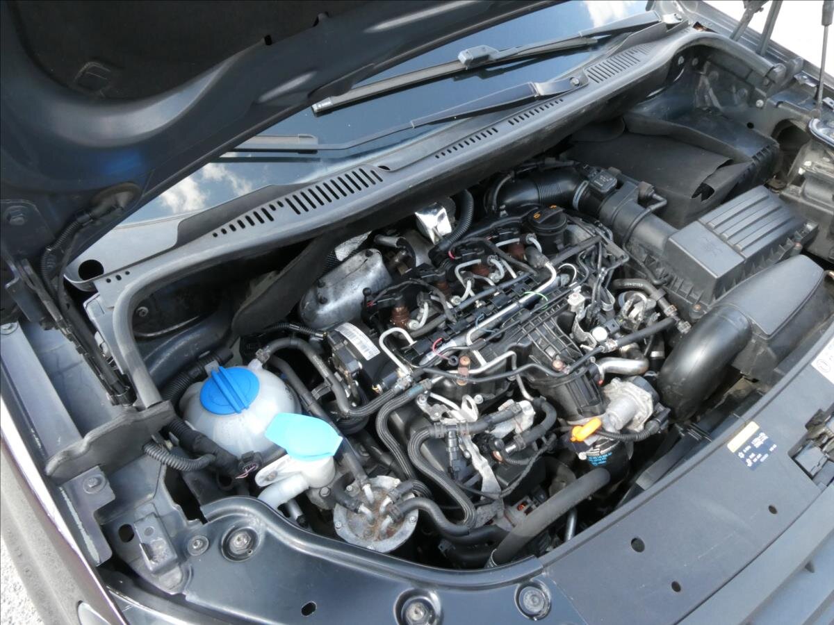 Volkswagen Caddy Kombi 1,6 l 75 kw