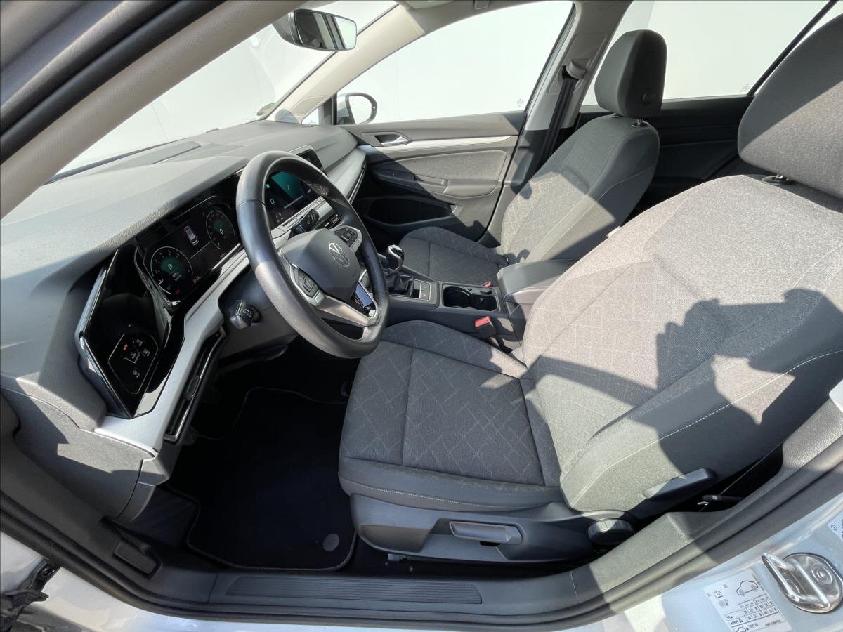 Volkswagen Golf Kombi 1,5 l 96 kw