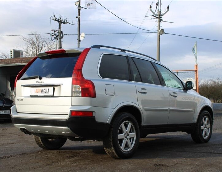 Volvo XC90 Kombi 2,4 l 136 kw