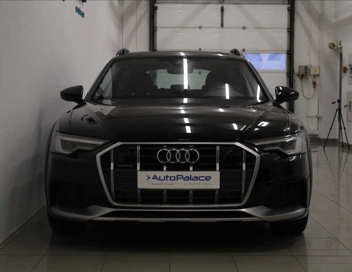 Audi A6 Allroad Kombi 3,0 l 180 kw