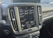 Volvo XC40 SUV 1,5 l 120 kw