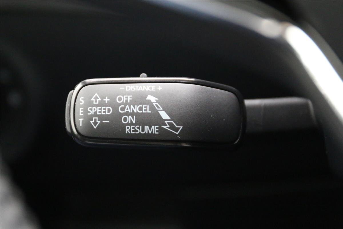 Škoda Superb Sedan / Limuzína 2,0 l 140 kw