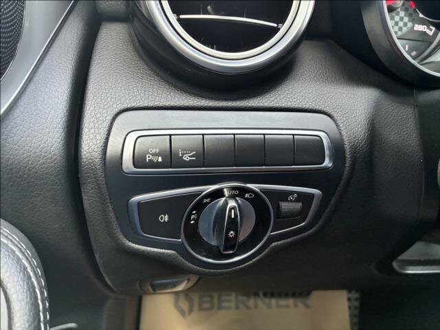 Mercedes-Benz GLC SUV / Terénní 3,0 l 270 kw