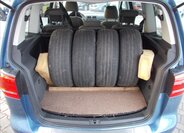 Volkswagen Touran MPV 1,6 l 77 kw