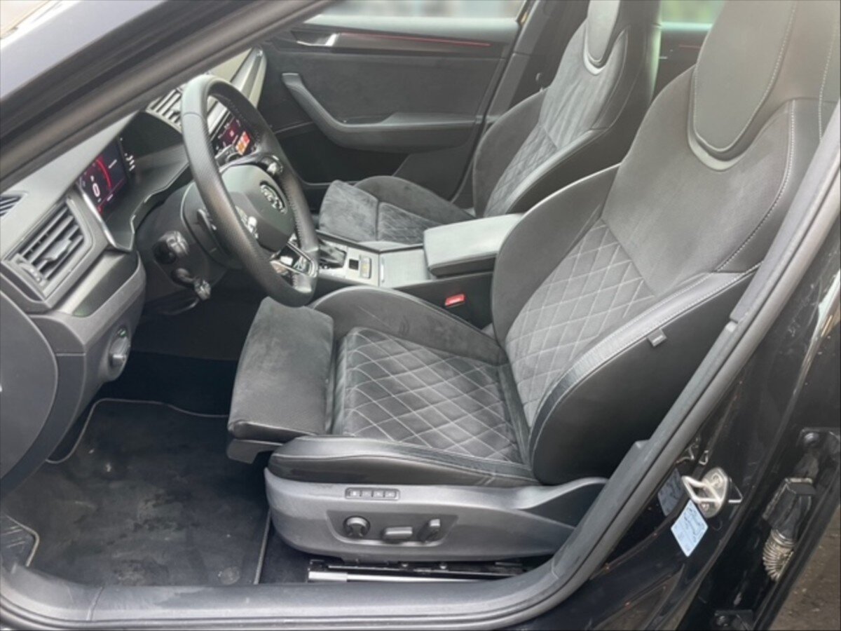 Škoda Superb Kombi 2,0 l 147 kw