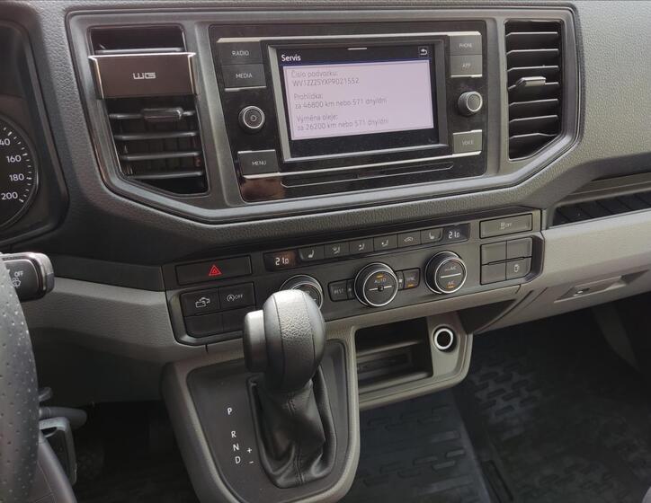 Volkswagen Grand California 13