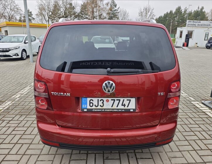 Volkswagen Touran MPV 1,4 l 103 kw
