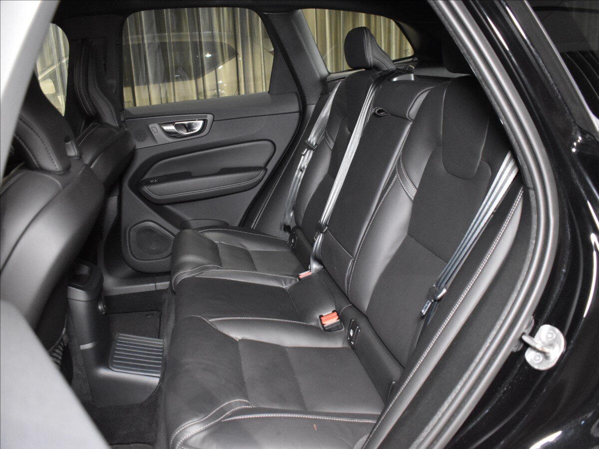 Volvo XC60 SUV 2,0 l 257 kw