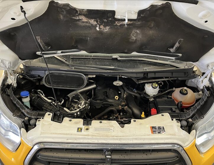 Ford Transit Kombi 2,0 l 125 kw