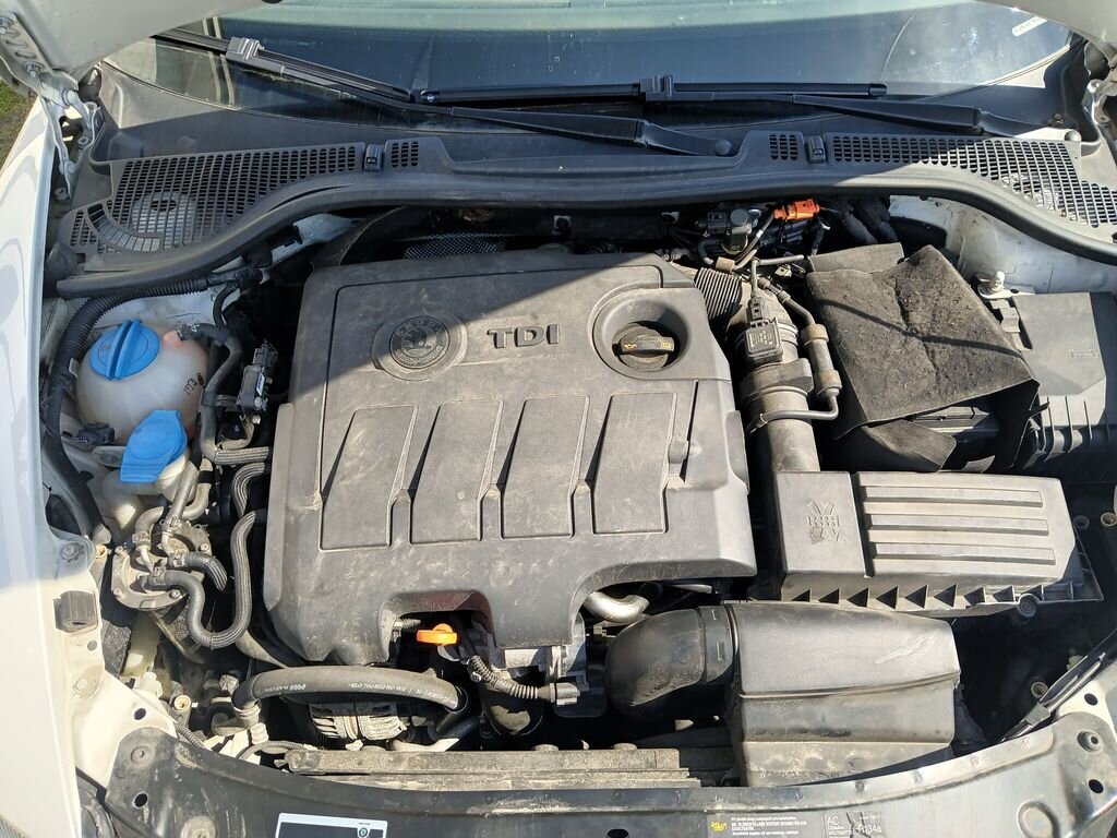 Škoda Octavia Sedan / Limuzína 1,6 l 77 kw