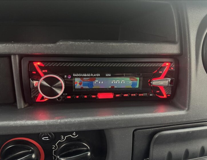 Renault Master Skříň 2,5 l 74 kw