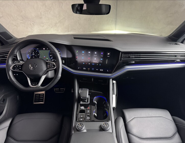 Volkswagen Touareg 19