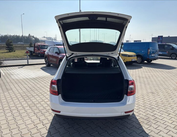 Škoda Octavia Kombi 1,5 l 96 kw