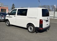 Volkswagen Transporter Kombi 2,0 l 62 kw