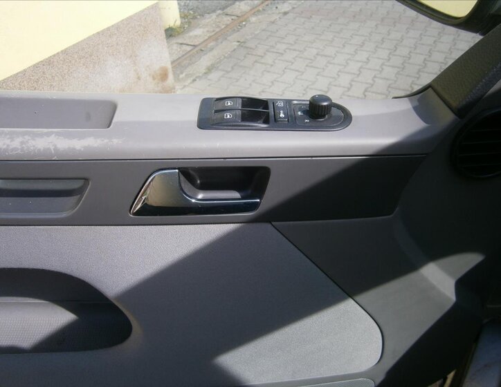 Volkswagen Multivan Kombi 1,9 l 75 kw