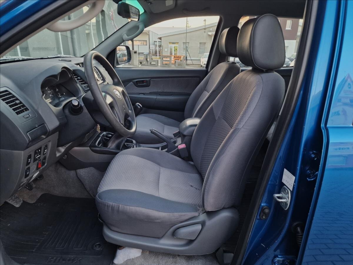 Toyota Hilux Pick-up 2,5 l 106 kw