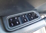 Porsche Cayenne SUV 2,9 l 324 kw