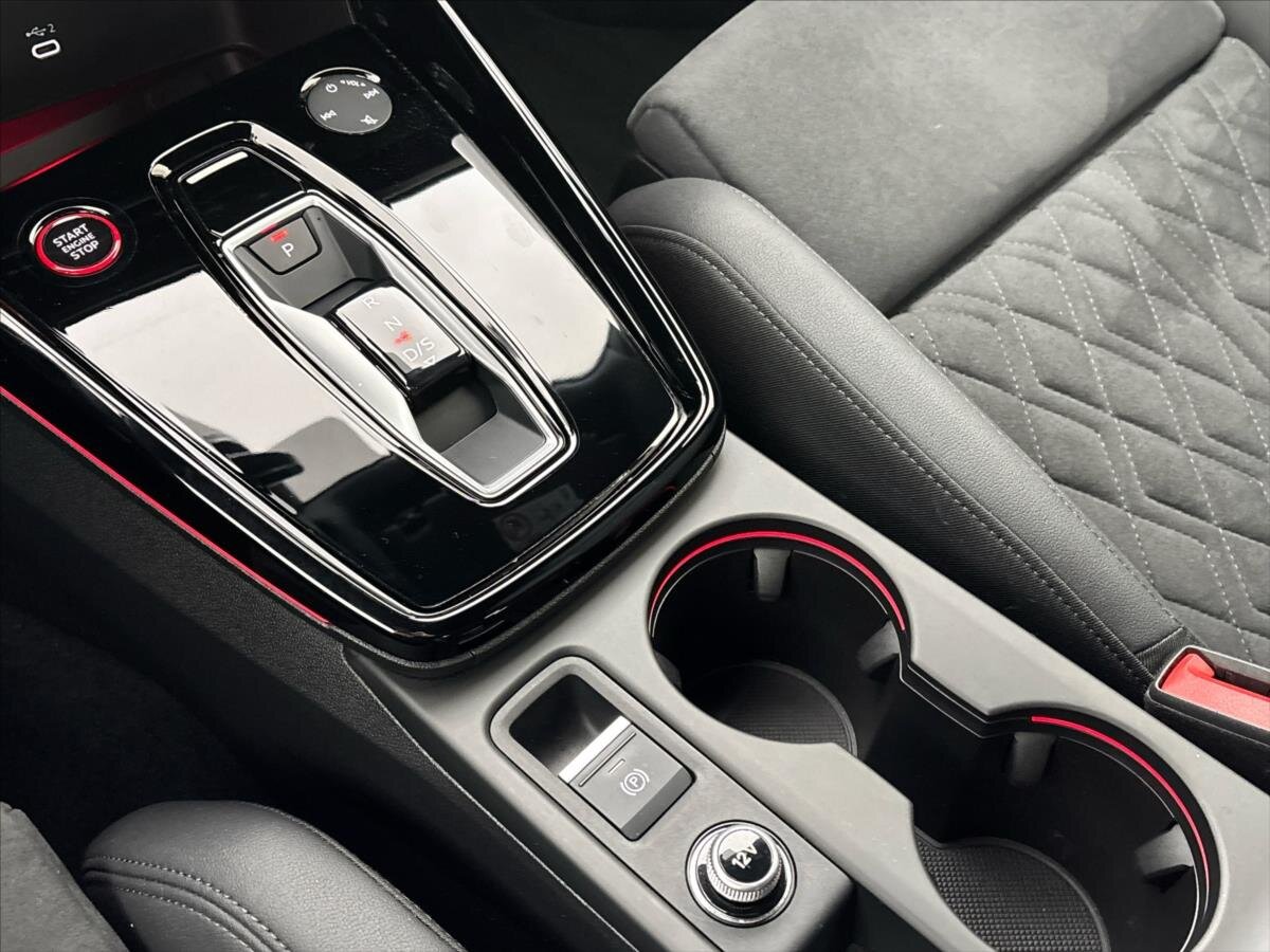 Audi RS 3 Sedan / Limuzína 2,5 l 294 kw