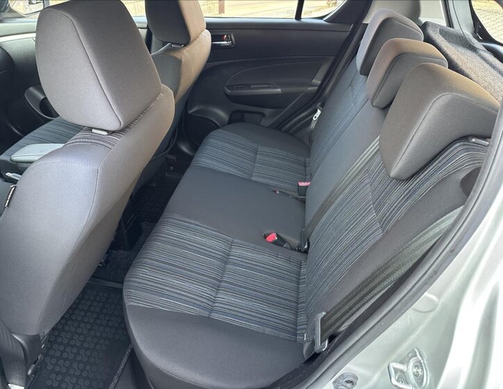 Suzuki Swift Hatchback 1,2 l 69 kw