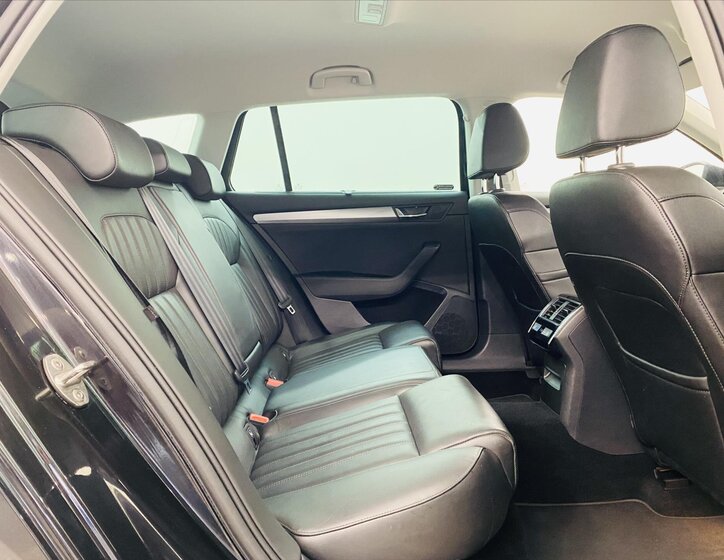 Škoda Superb Kombi 2,0 l 140 kw