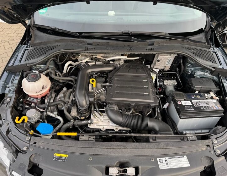 Škoda Rapid Hatchback 999,0 70 kw