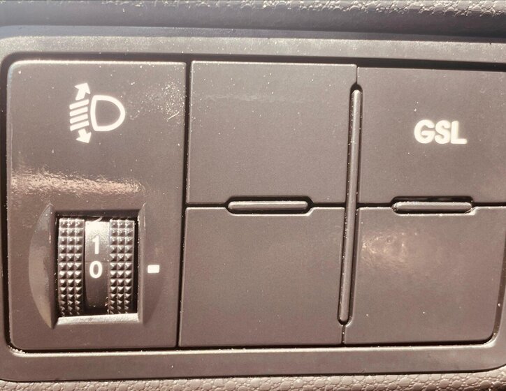 KIA Picanto Hatchback 998,0 51 kw