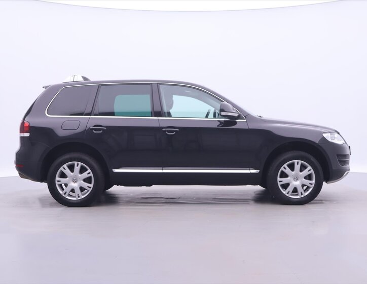 Volkswagen Touareg SUV / Terénní 3,0 l 176 kw