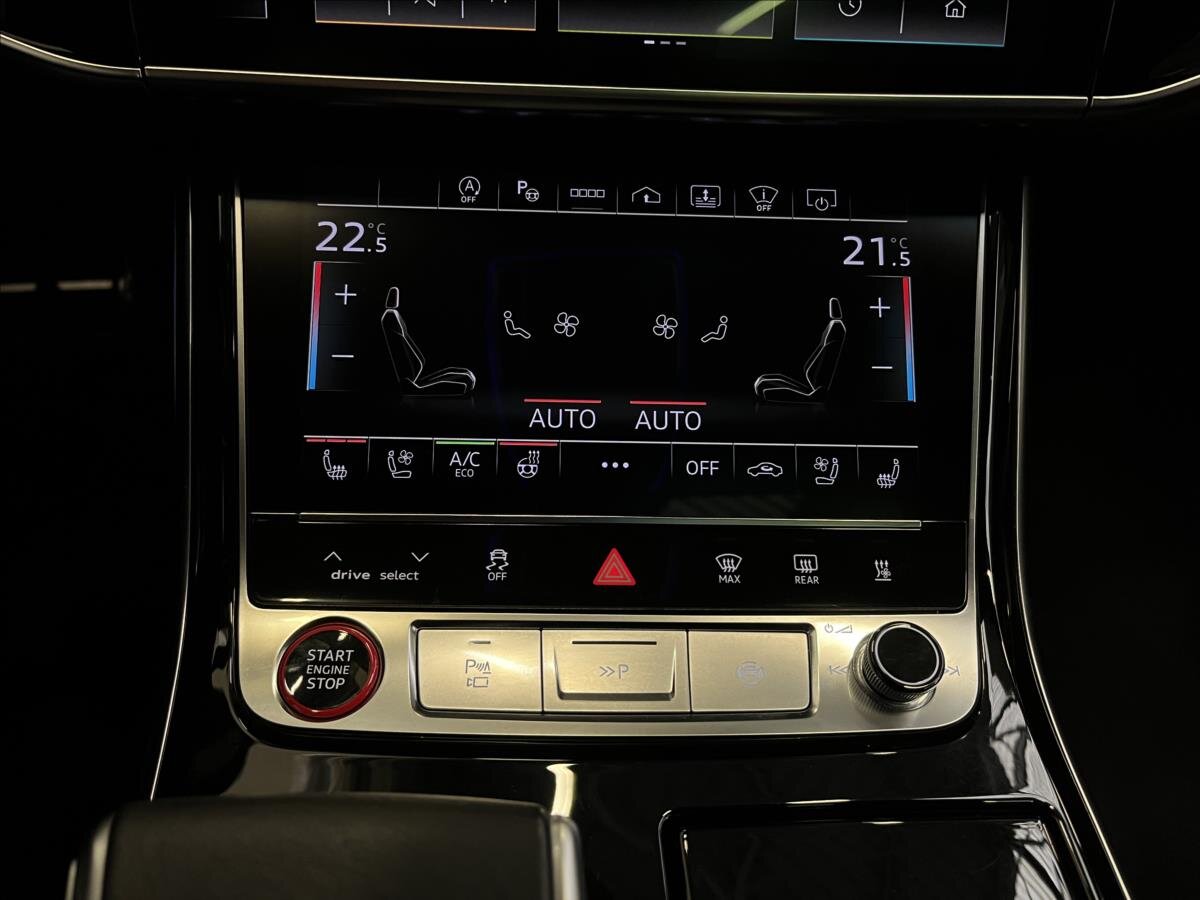 Audi S8 Sedan / Limuzína 4,0 l 420 kw