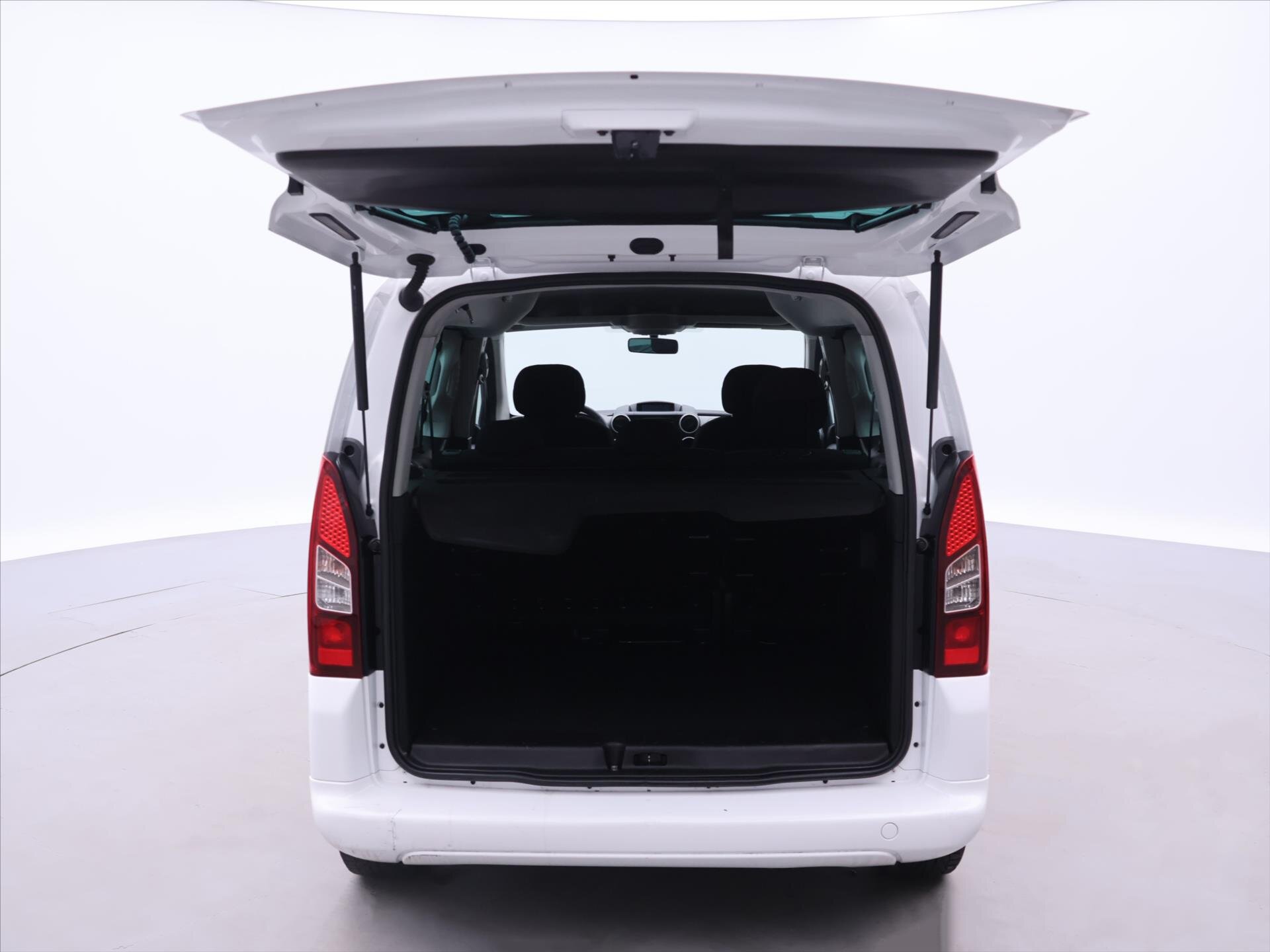 Peugeot Partner Kombi 1,6 l 88 kw