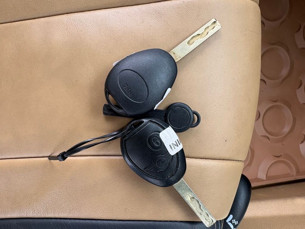 Mini Cooper Hatchback 1,6 l 85 kw