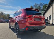 Mitsubishi Outlander 3