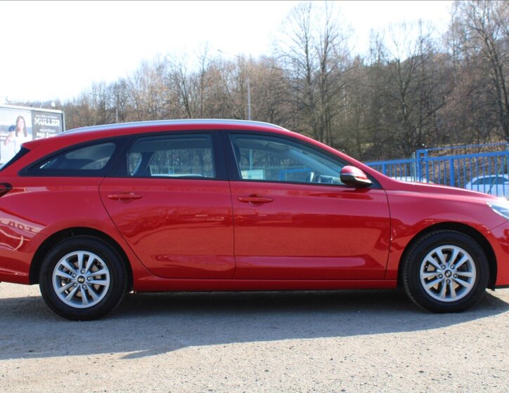 Hyundai i30 Kombi 1,5 l 80 kw