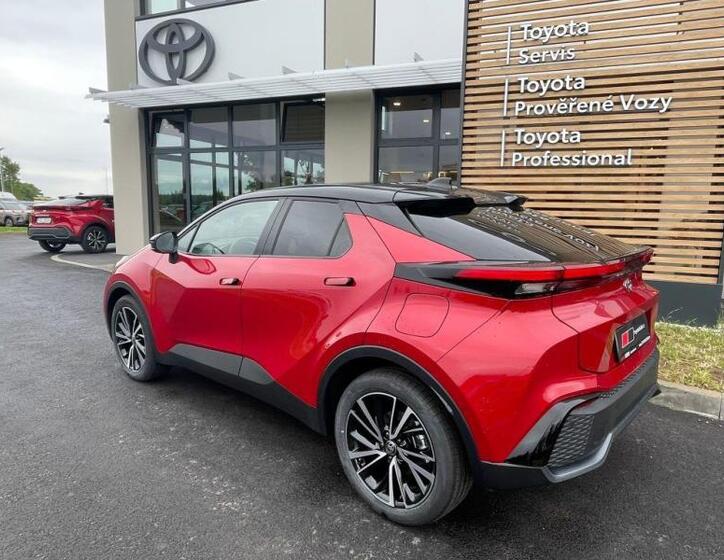 Toyota C-HR 9