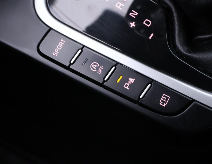 KIA Ceed Kombi 1,5 l 118 kw