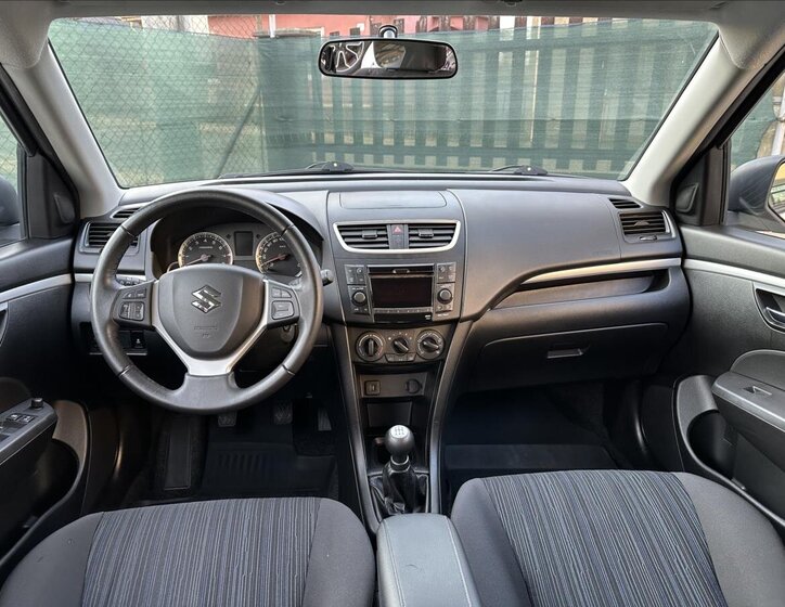 Suzuki Swift Hatchback 1,2 l 69 kw