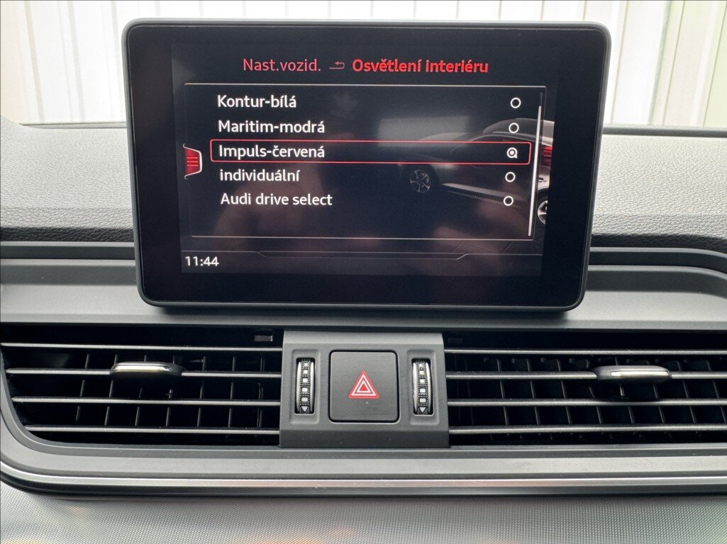 Audi Q5 SUV / Terénní 2,0 l 185 kw