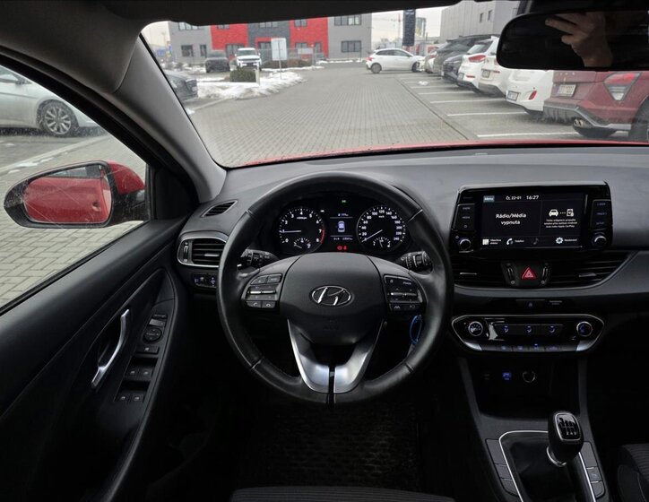 Hyundai i30 Hatchback 1,5 l 80 kw