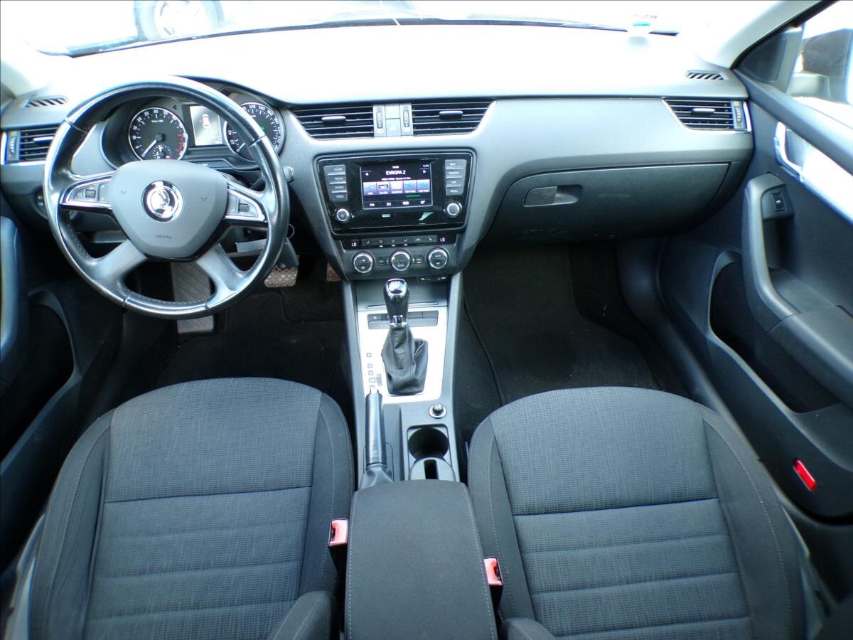 Škoda Octavia Kombi 2,0 l 110 kw