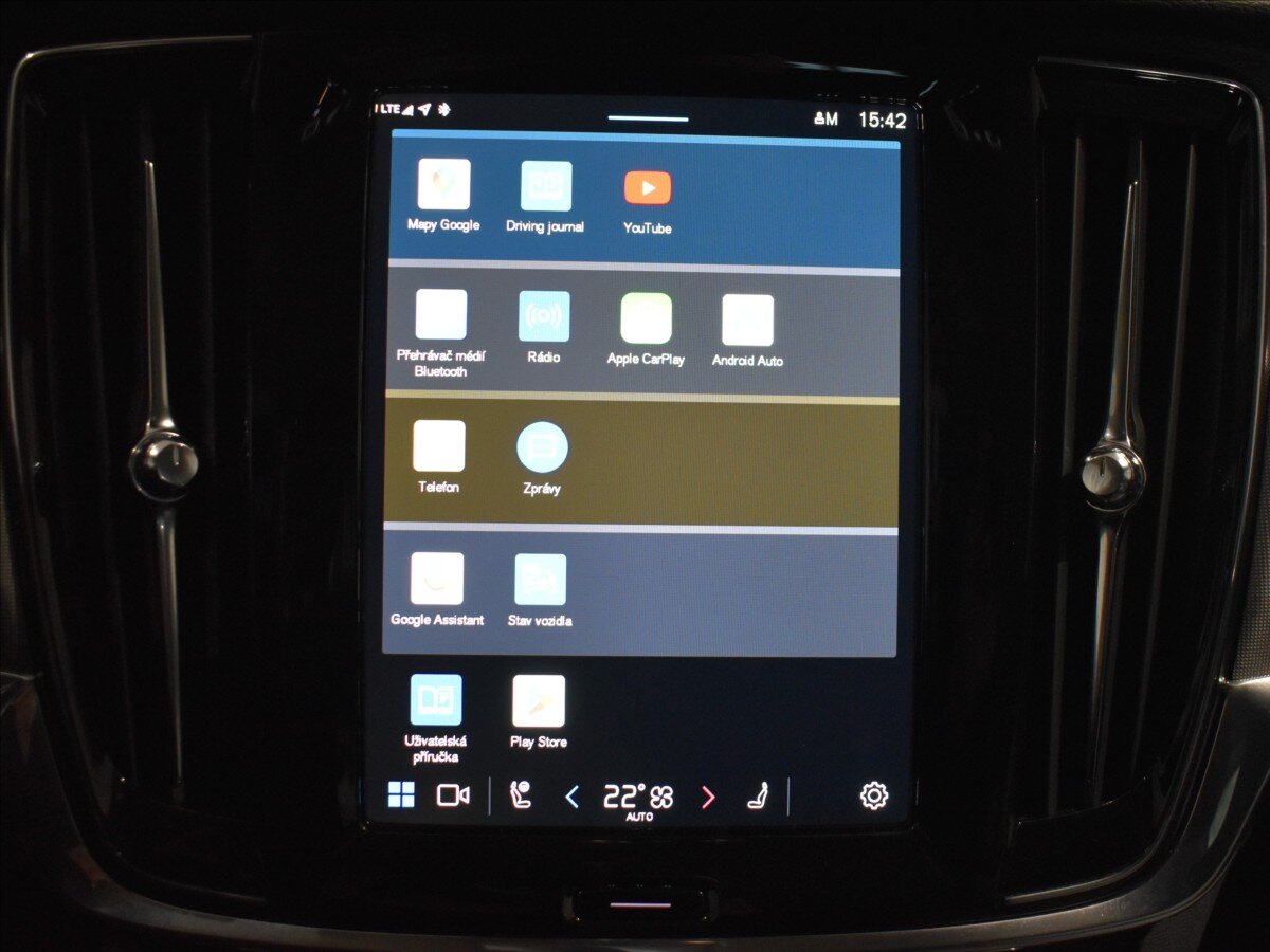 Volvo V90 Kombi 2,0 l 186 kw