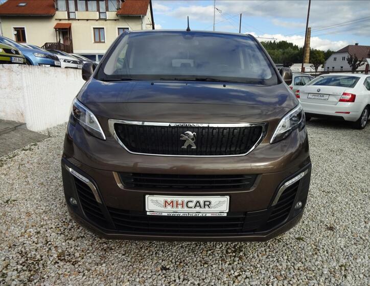 Peugeot Traveller 2
