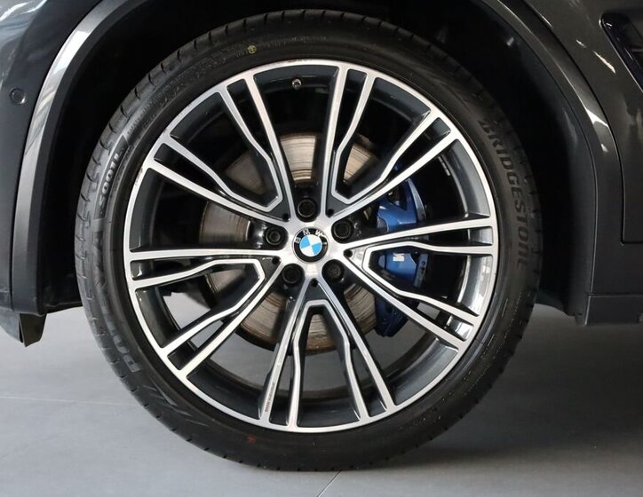 BMW X4 SUV / Terénní 2,0 l 170 kw