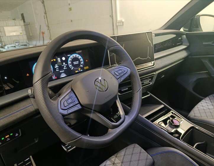 Volkswagen Tayron SUV / Terénní 2,0 l 150 kw