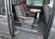 Volkswagen Multivan 16